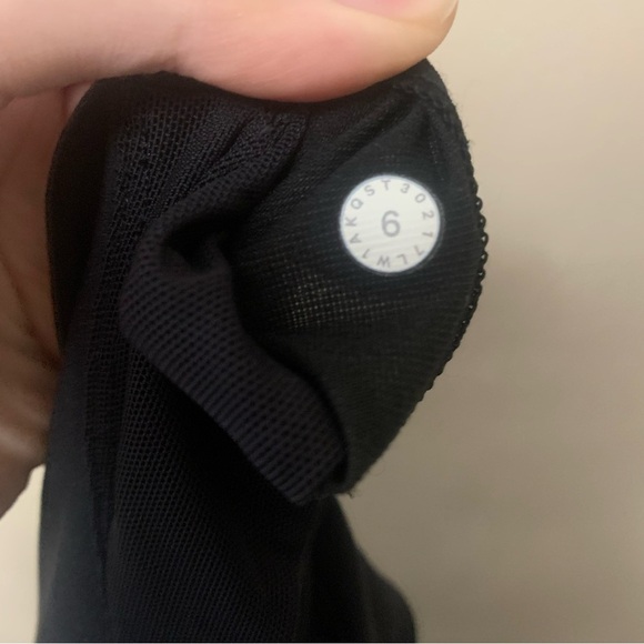 Lululemon Sun Setter Tank in Black Size 6 W1AKQS - Picture 8 of 11
